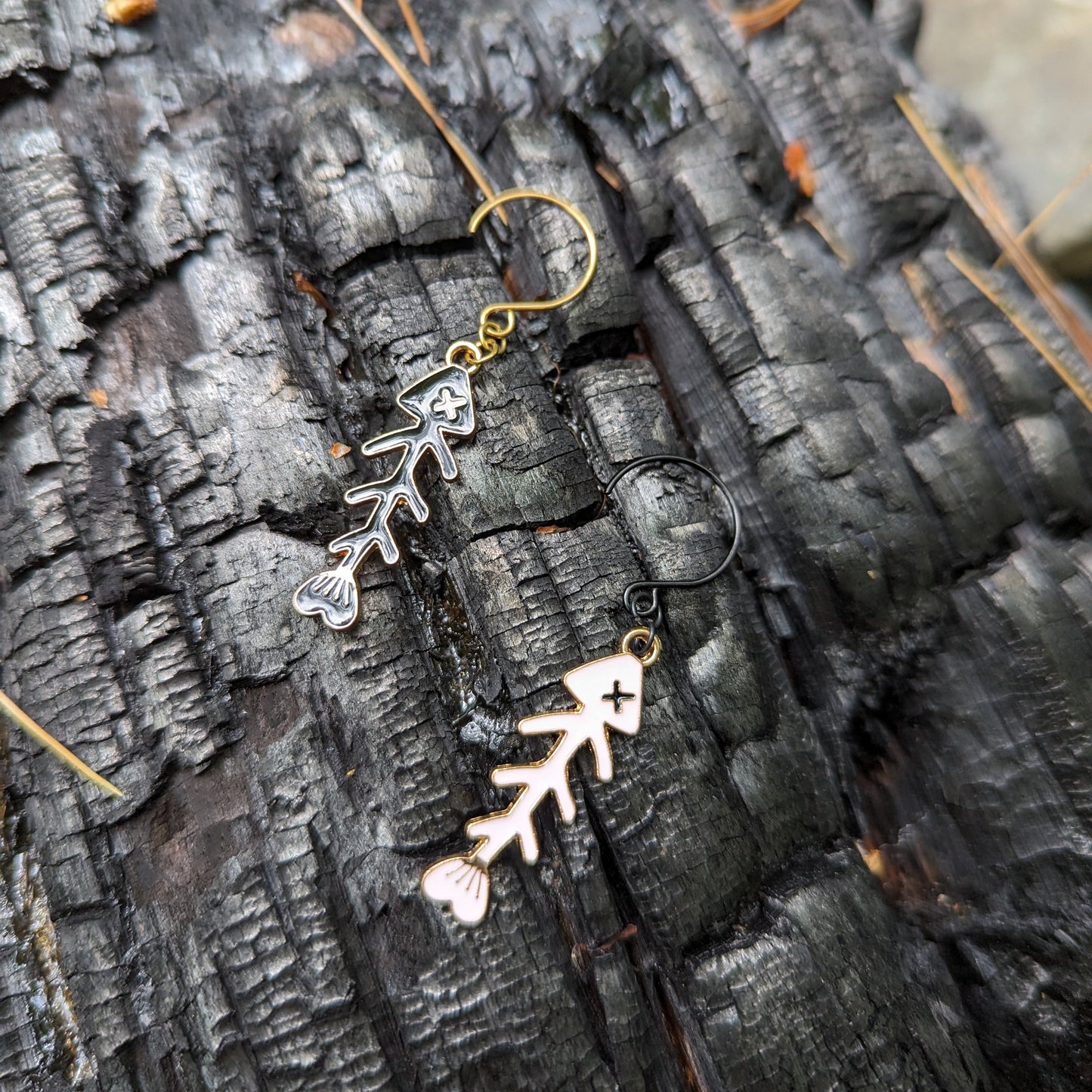 Metal Fishbone Pendants